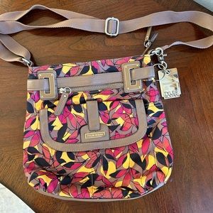 NWOT Tyler Rodan crossbody bag with multiple zipper pockets